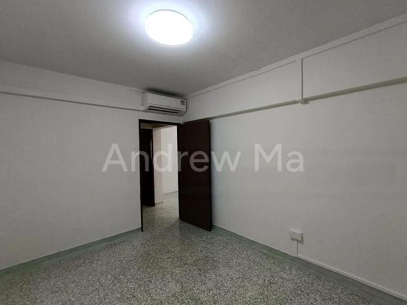 3 Room (3NG) HDB for Rent in  61 Telok Blangah Heights - Image 5